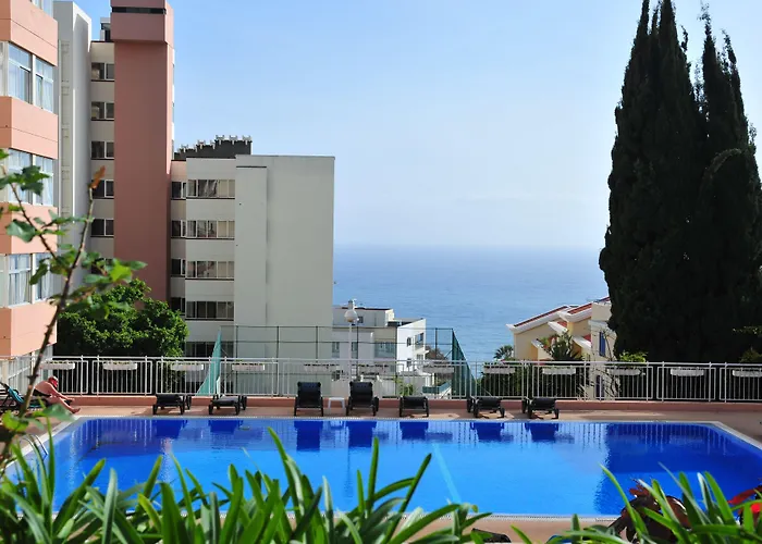 Dorisol Estrelicia 3* Funchal (Madeira)