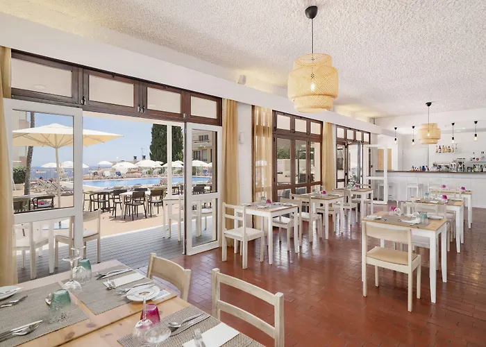 Hotel Dorisol Estrelicia 3*