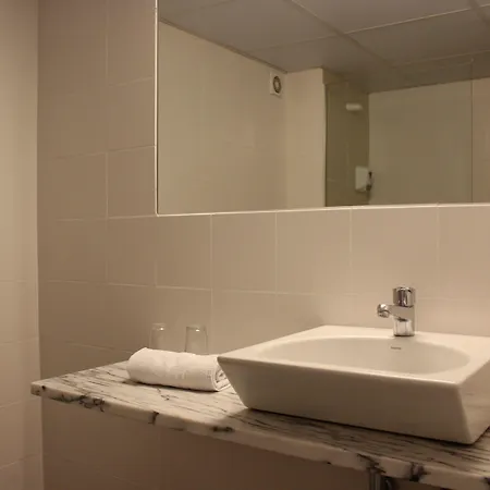 Szálloda Dorisol Estrelicia