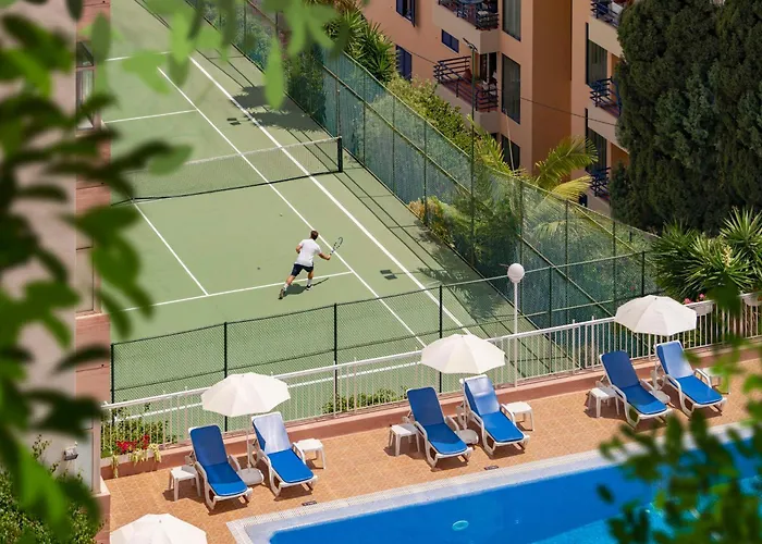 Отель Dorisol Estrelicia Фуншал