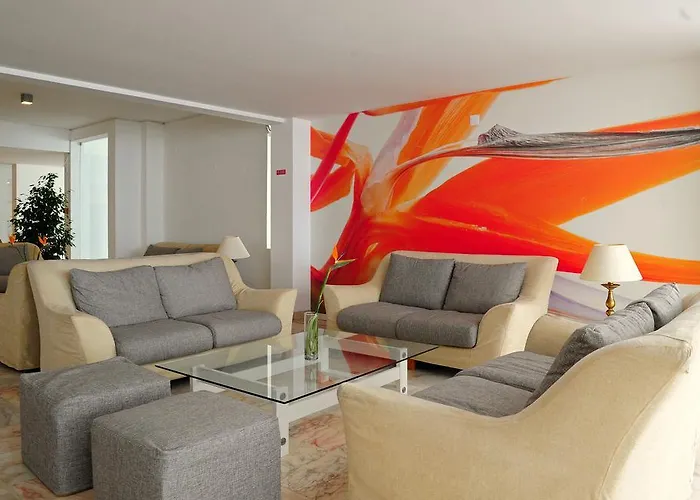 Dorisol Estrelicia Фуншал