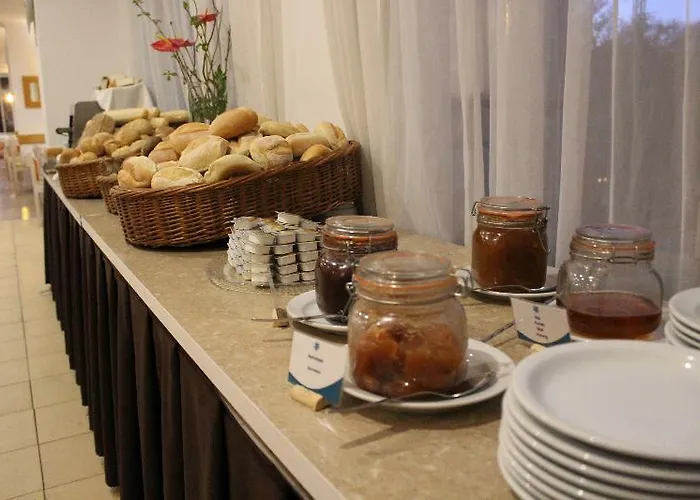 Dorisol Estrelicia Отель Фуншал