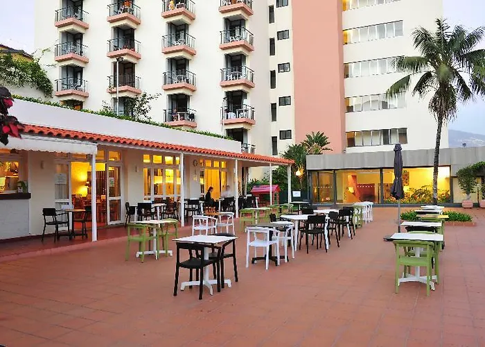 Dorisol Estrelicia 3* Funchal (Madeira)